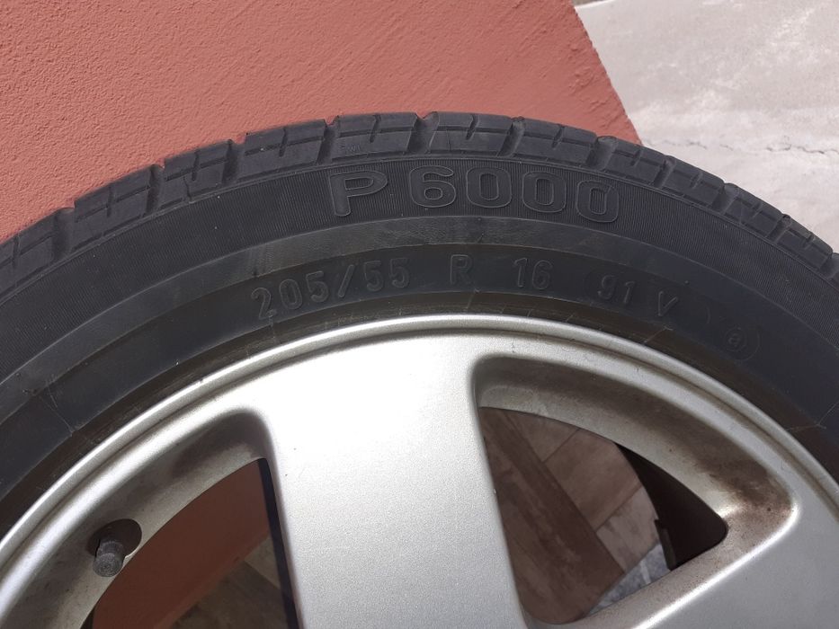 Vând genți qudi.5/100 in stare buna