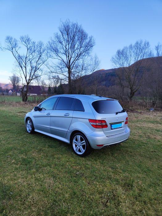 Mercedes Benz clasa B 200
