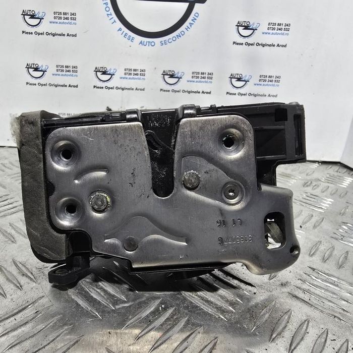 Broasca usa stanga fata Opel Astra K