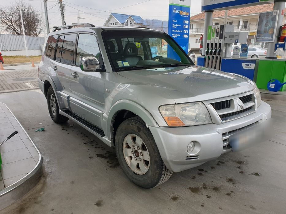 Mitsubishi pajero