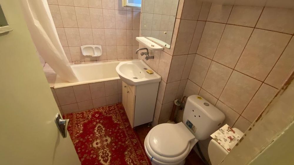 Vând apartament 3 camere Primaverii (Romarta)