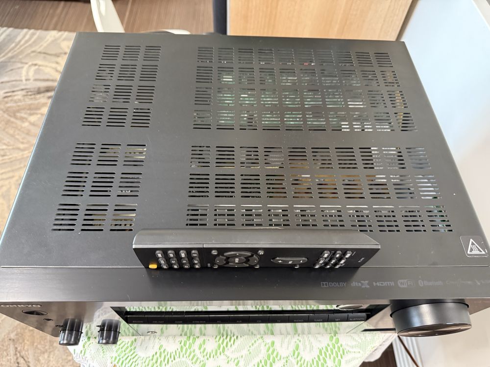 Onkyo TX-NR656 Bluetooth Wi-Fi дистанционно