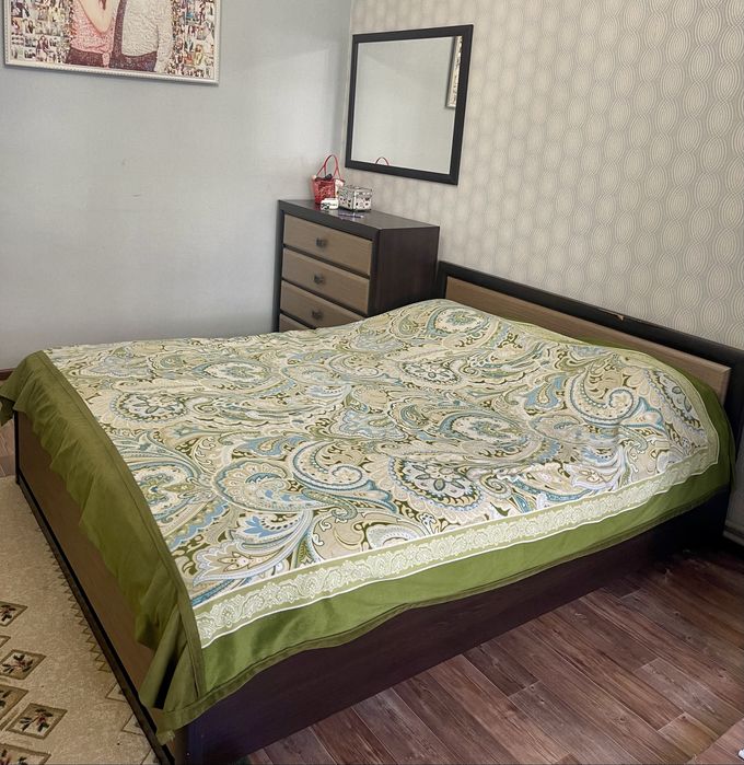 Продам спальную мебель