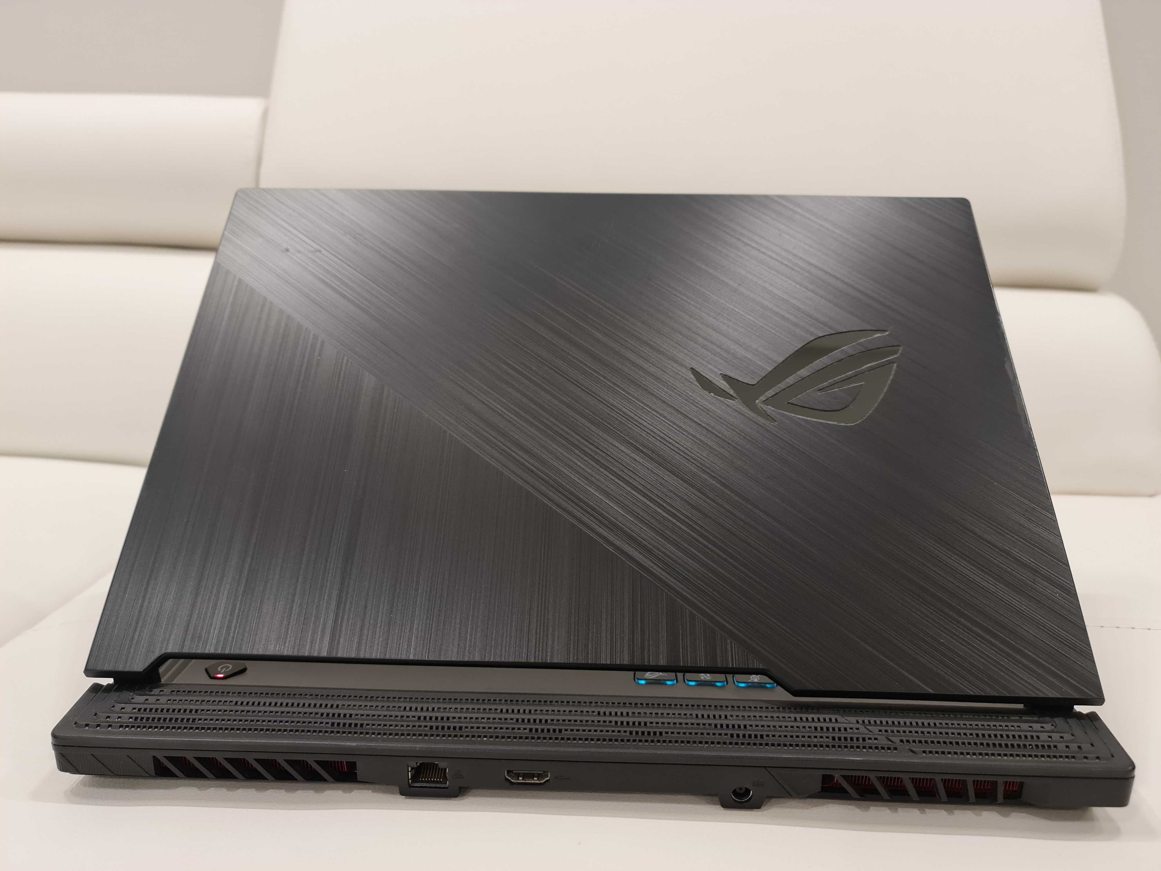 Laptop gaming Asus Strix nou, intel core i7 9750H ,video GTX 1650