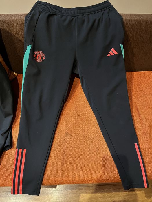 Adidas Ман Юнайтед