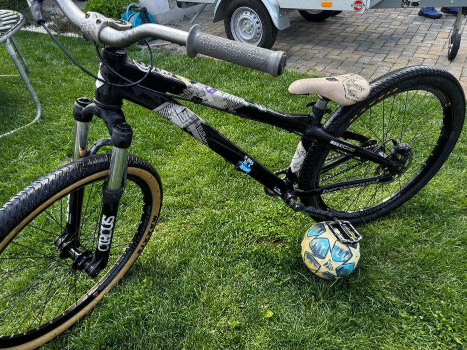 Vând bicicleta SUBROSA Kiezdirt  pt copii 26 inch !
