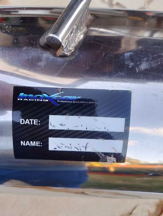 Продавам крайно гърне на марката inoxCar racing