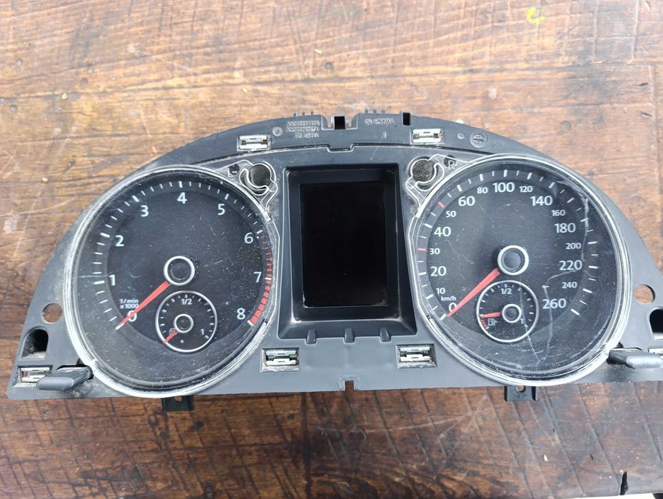 Километраж Пазат 6 1,4тси / VW Passat 6 1,4TSI  3C0920872H