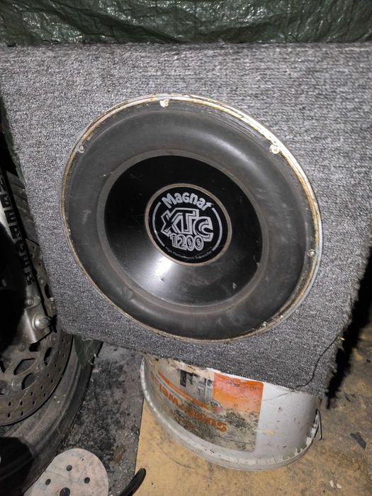 Boxă in stare bună