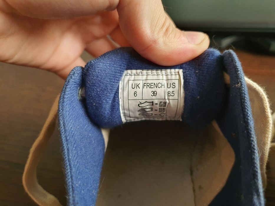 Vând Tenesi hee dah