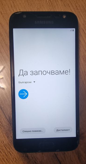 Телефон Samsung Duos J3