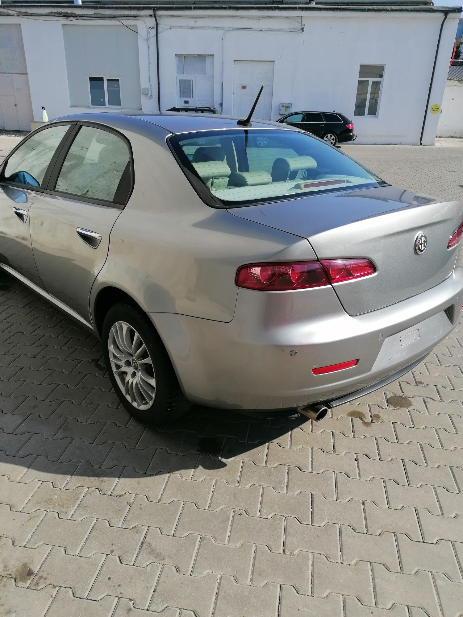 Dezmembrez Alfa Romeo 159