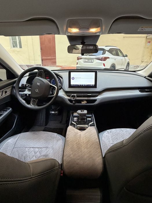 Hongqi eqm5 full zapas xod 500 km kraska toza 100 % ozimmi moshinam