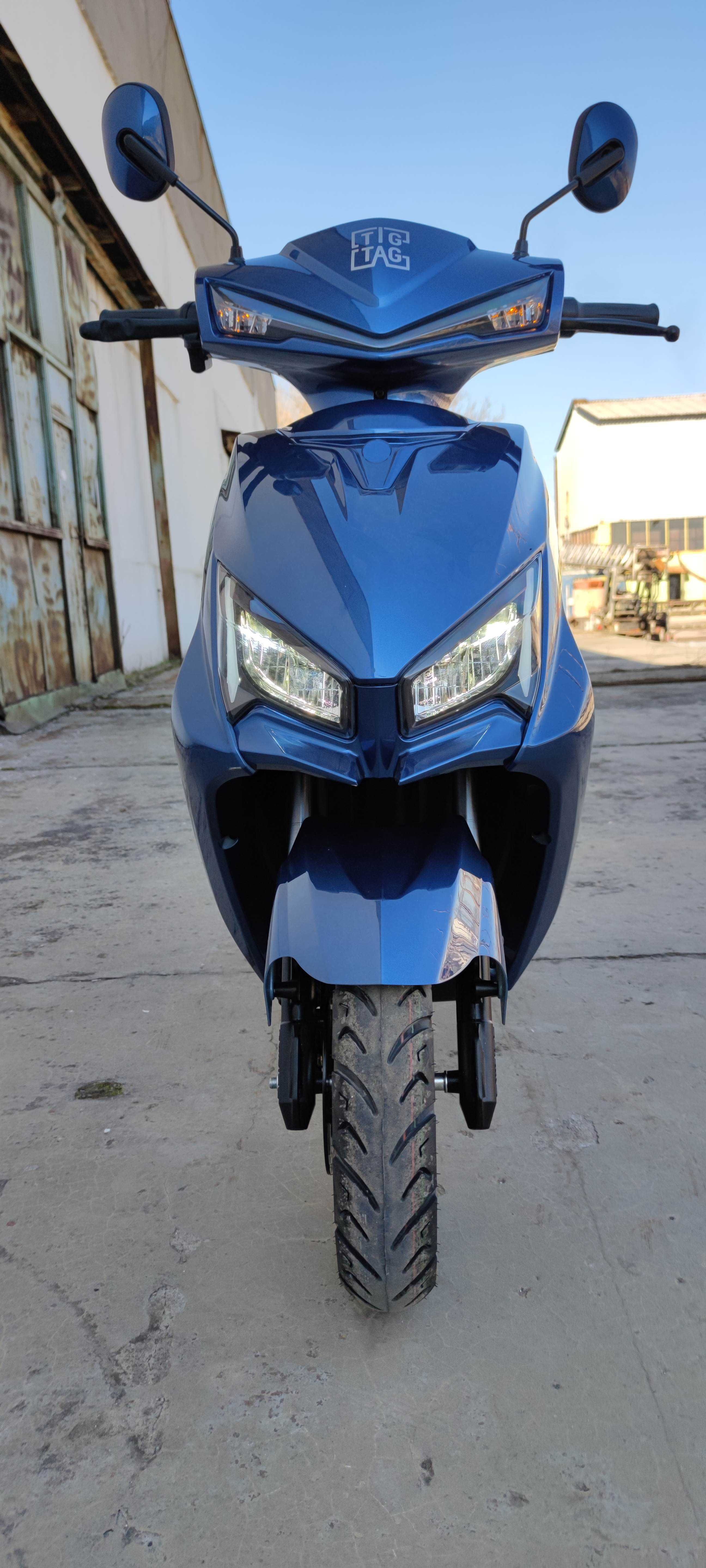 Електрически скутер модел ZB-S-2000W с документи за КАТ тъмно син