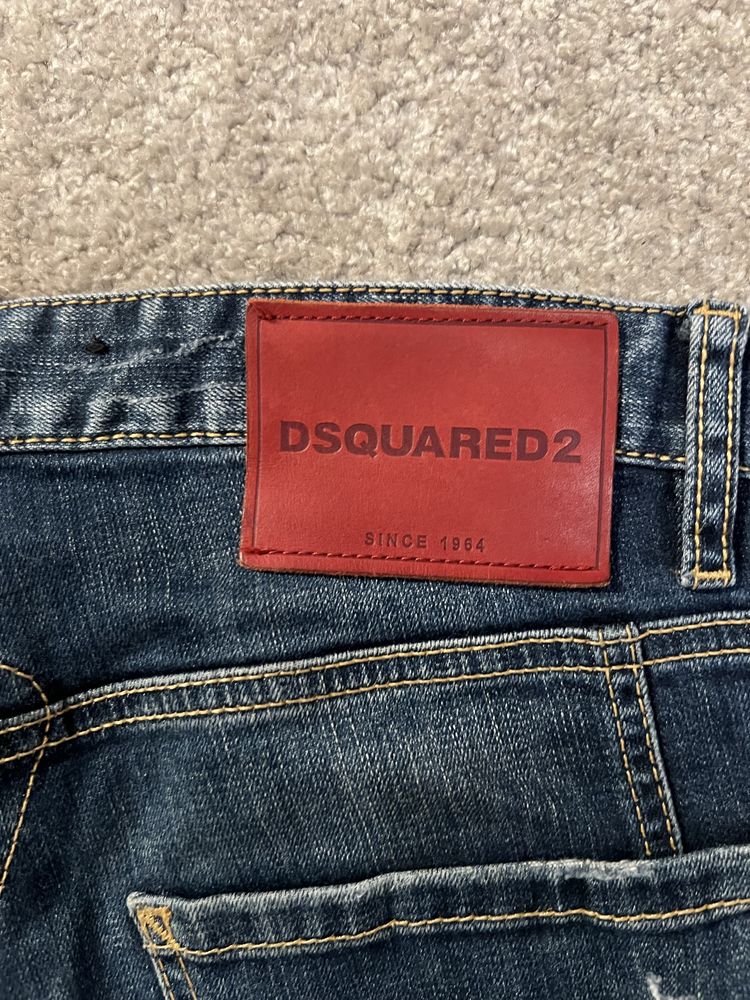 ОРИГИНАЛНИ дънки Dsquared2