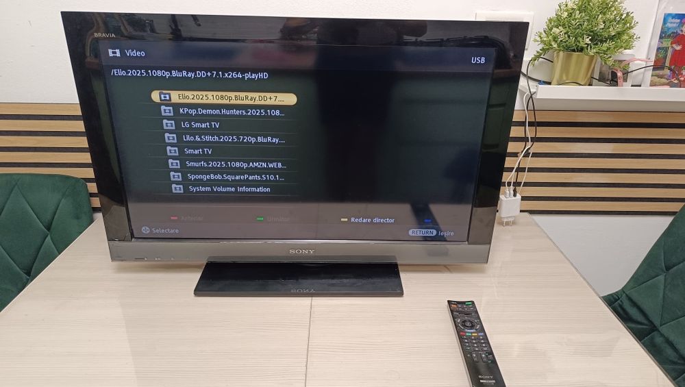 Vând LCD 81 cm Sony Bravia