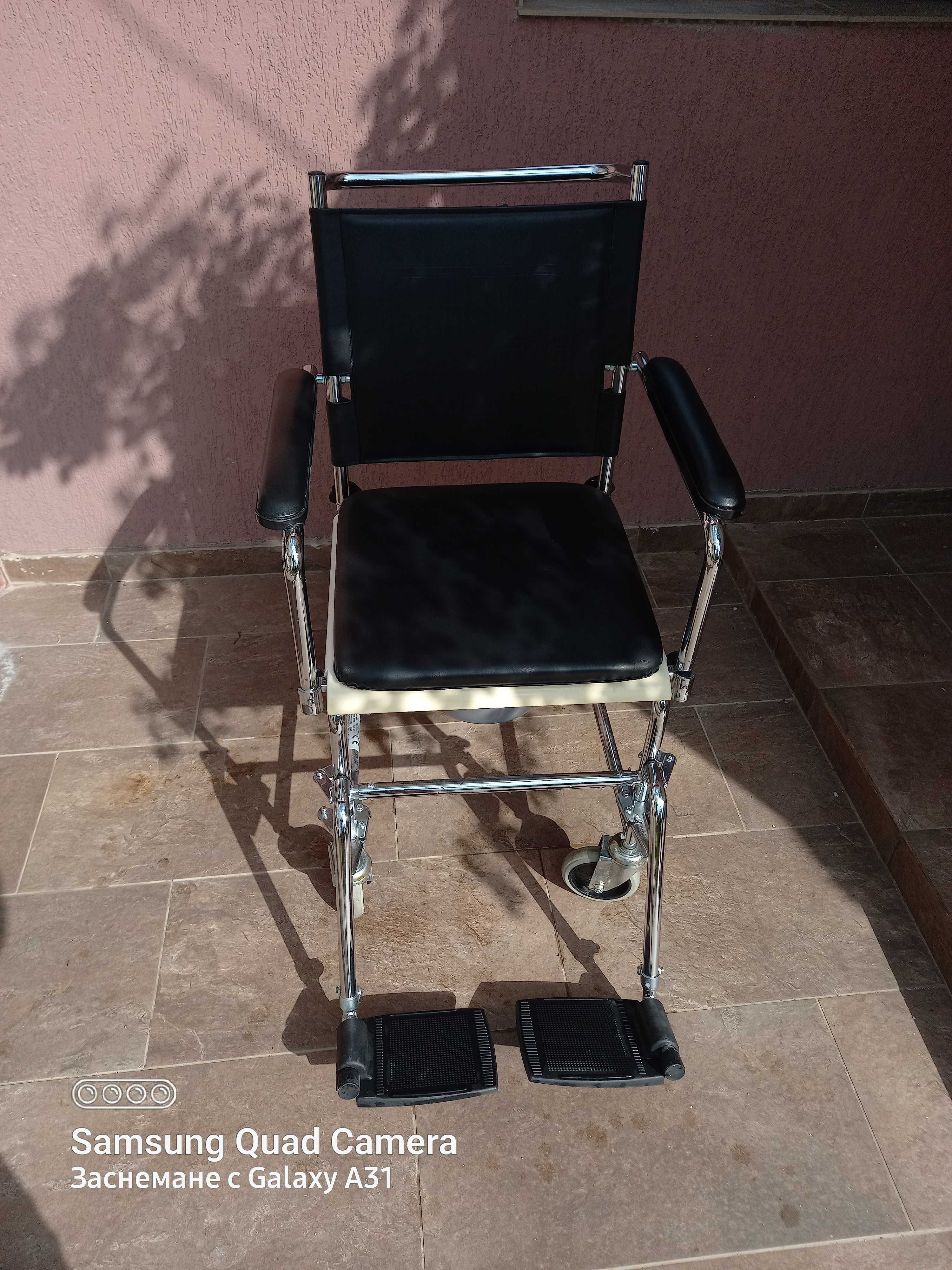 Инвалидна количка за баня