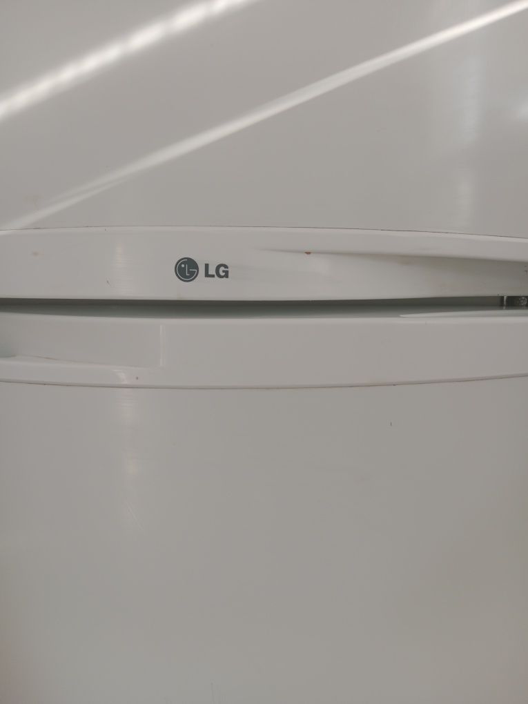 Холодильник LG б/у.в хорошем состояний