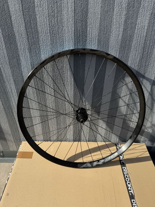 Jante noi RaceFace AR Offset 29” + butuci Shimano - Orbea Occam 2026