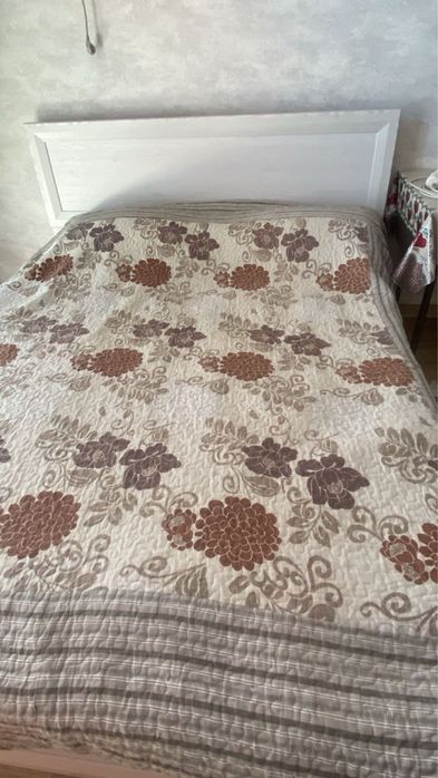 Двухспальный мебель белого цвета, орех дерево, Евромебель, заводской