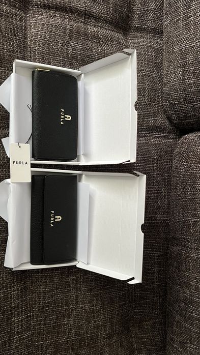 Чисто нов модел Furla Camelia XL.100%оригинал.Жестоки, с етикети