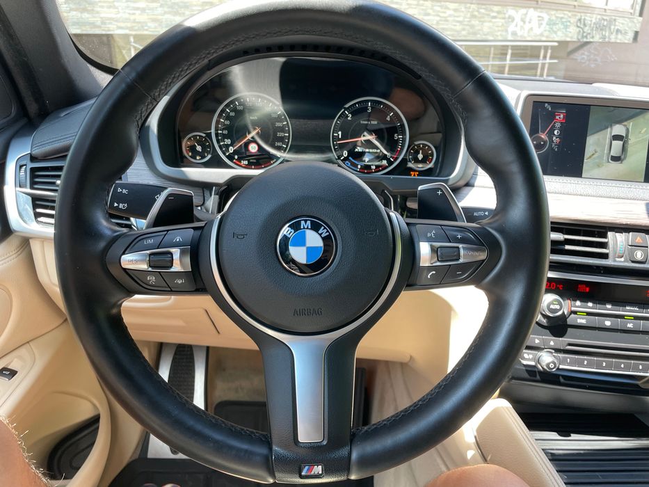 BMW X6 M50D 381CP