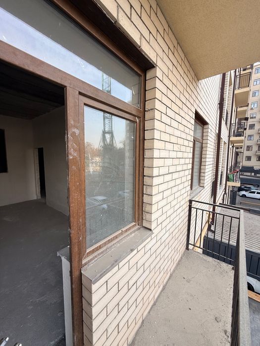 Сергели, Спутник 5 да уй сотилади