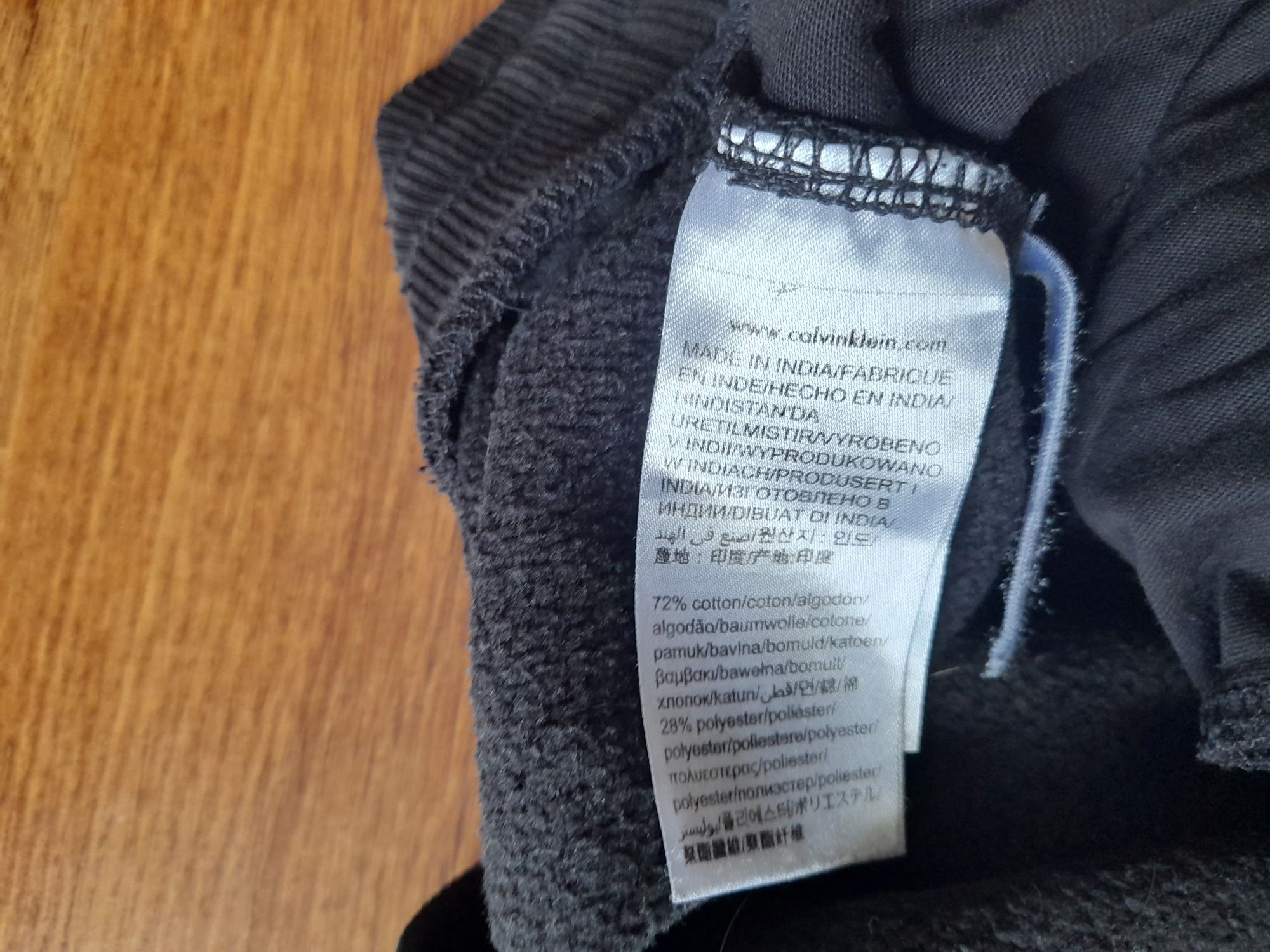 Calvin Klein мъжко долнище M размер.