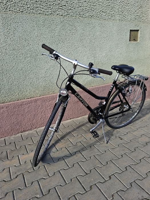 Bicicleta dama Canyon 21 viteze, roti 28, aluminiu