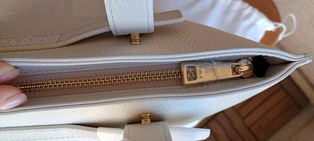 FURLA оригинални чанти различни модели