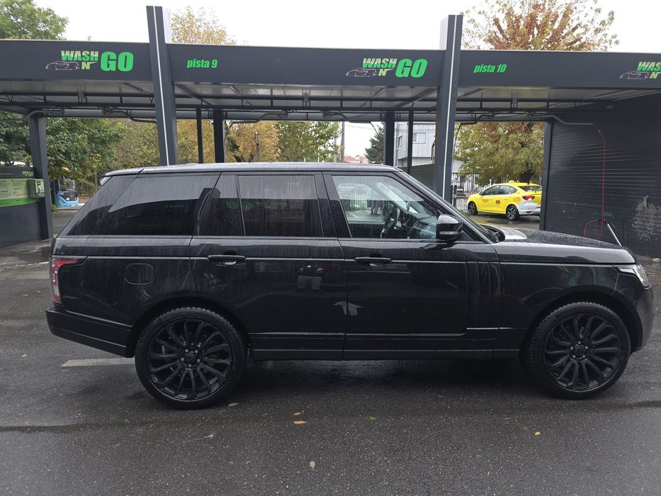 Range rover vogue