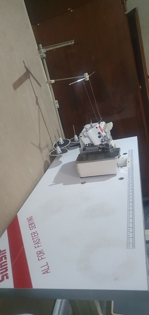 Sotiladi:Sunsir SS-B806D-4-24 -4 ipli elektron overlock  tikuv mashina