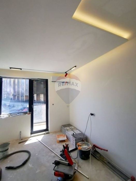 Продава се Тристаен апартамент в Варна, м-т Траката - 92 кв.м за 2109 €/кв.м - Снимка #5