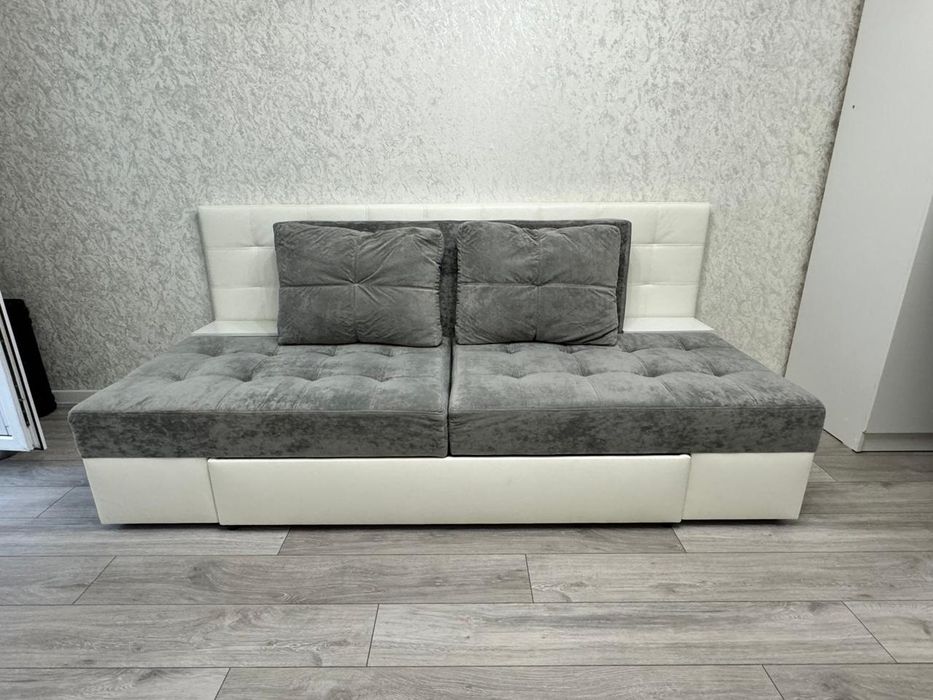 Диван-кровать, двуспальная.