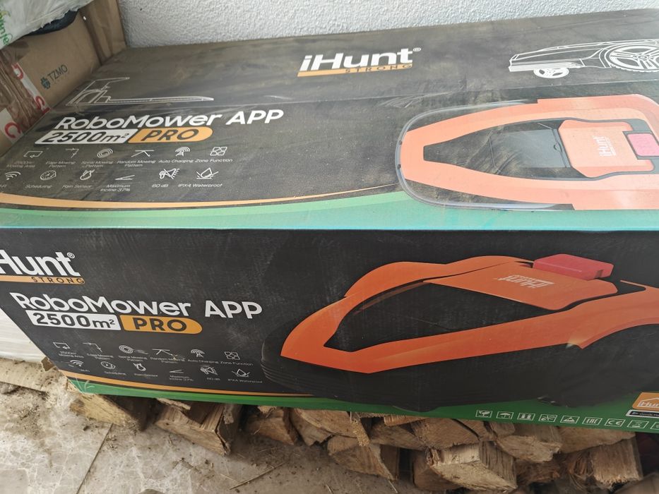 Robot tuns iarba + garaj iHunt