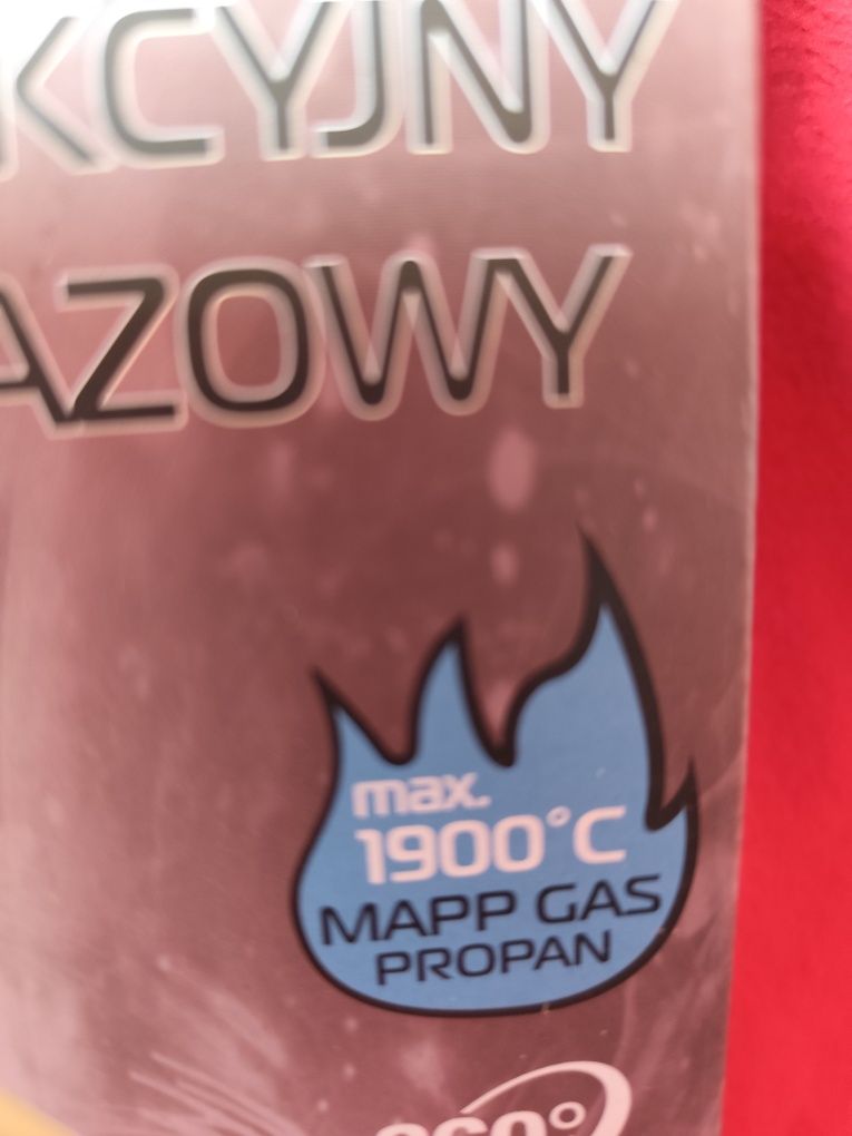 Газова горелка със пиезо запалване и  зареждаща се бутилка