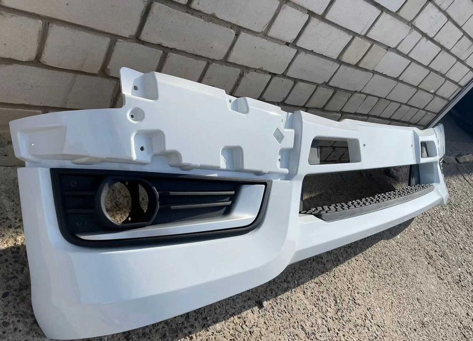 Бампер КамАЗ-54901 Нижний, Белый передний бампер КАМАЗ NEO