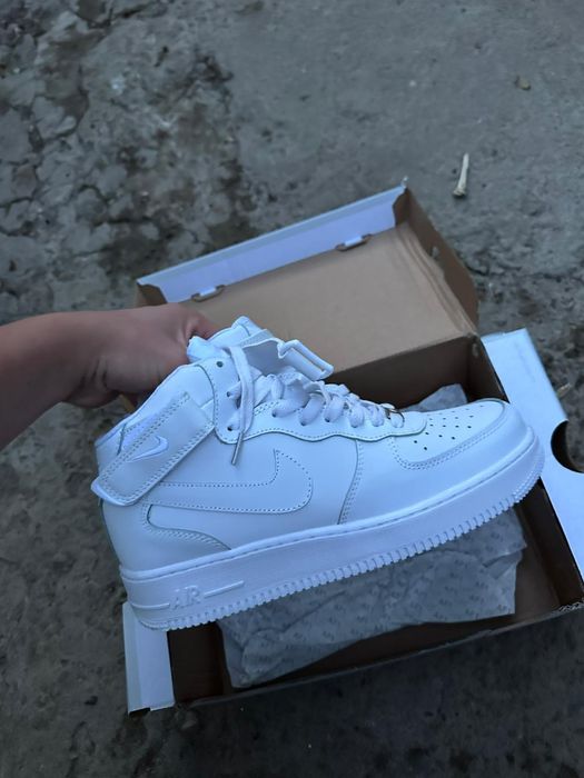 Nike Air Force 1