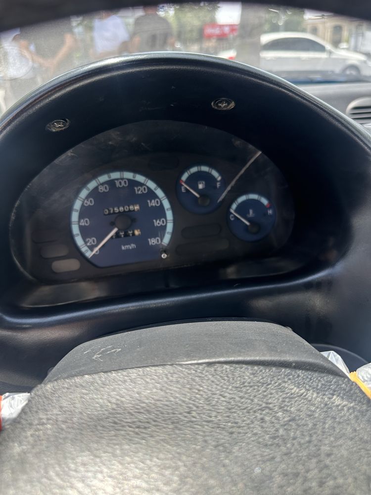 Matiz sotiladi tozza