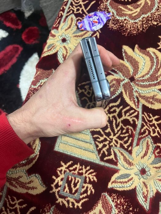 Samsung galaxy Z fold4