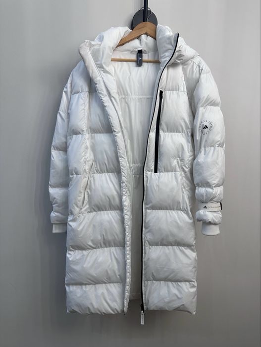 пуховик Adidas by Stella McCartney
