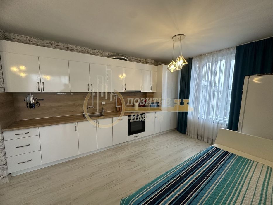 Дава се под наем Тристаен апартамент в София, Кръстова вада - 109 кв.м за 950 € - Снимка #2