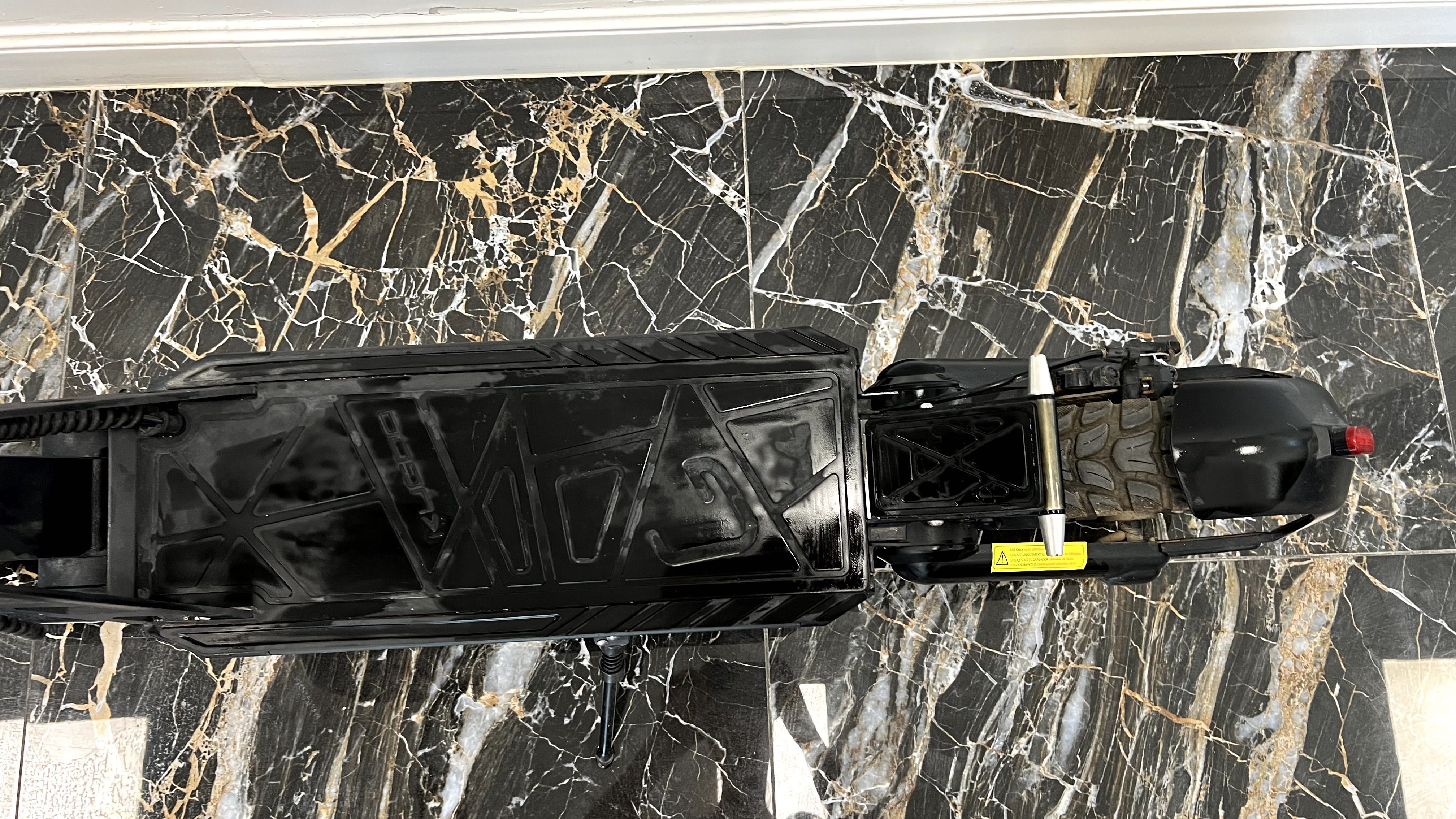 Електрическа тротинетка KUGOO G2 Pro