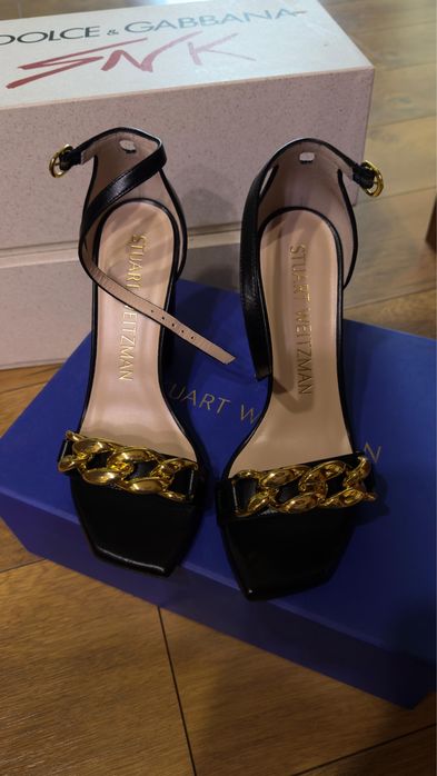 Босоножки новые Stuart Weitzman