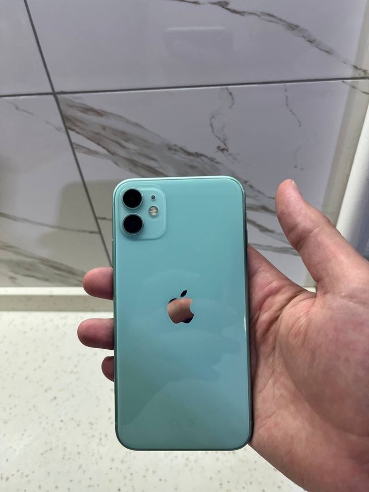 iPhone 11