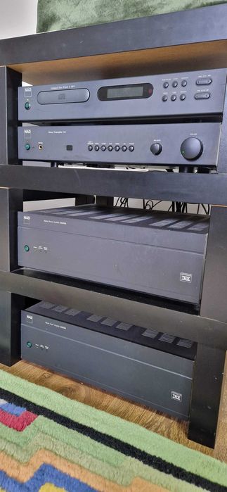 Pioneer PL12-D, NAD C521i, NAD 116, Yaqin MS23-B, rack audio