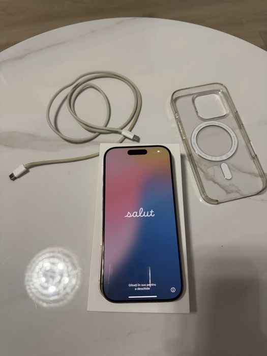 Vand iphone 16 pro dessert 256 impecabil