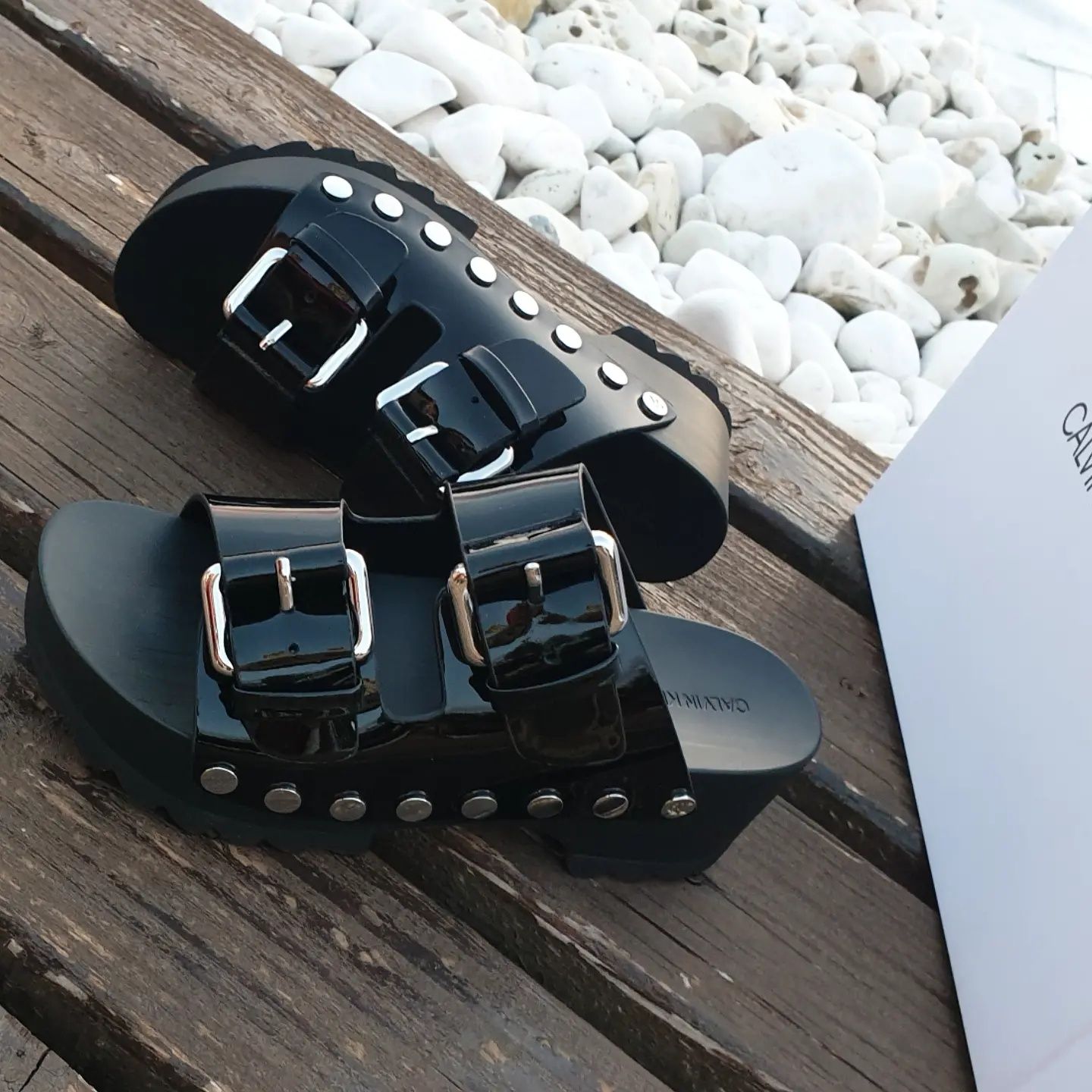 Чехли Calvin Klein номер 35 черен цвят естествена кожа платформа