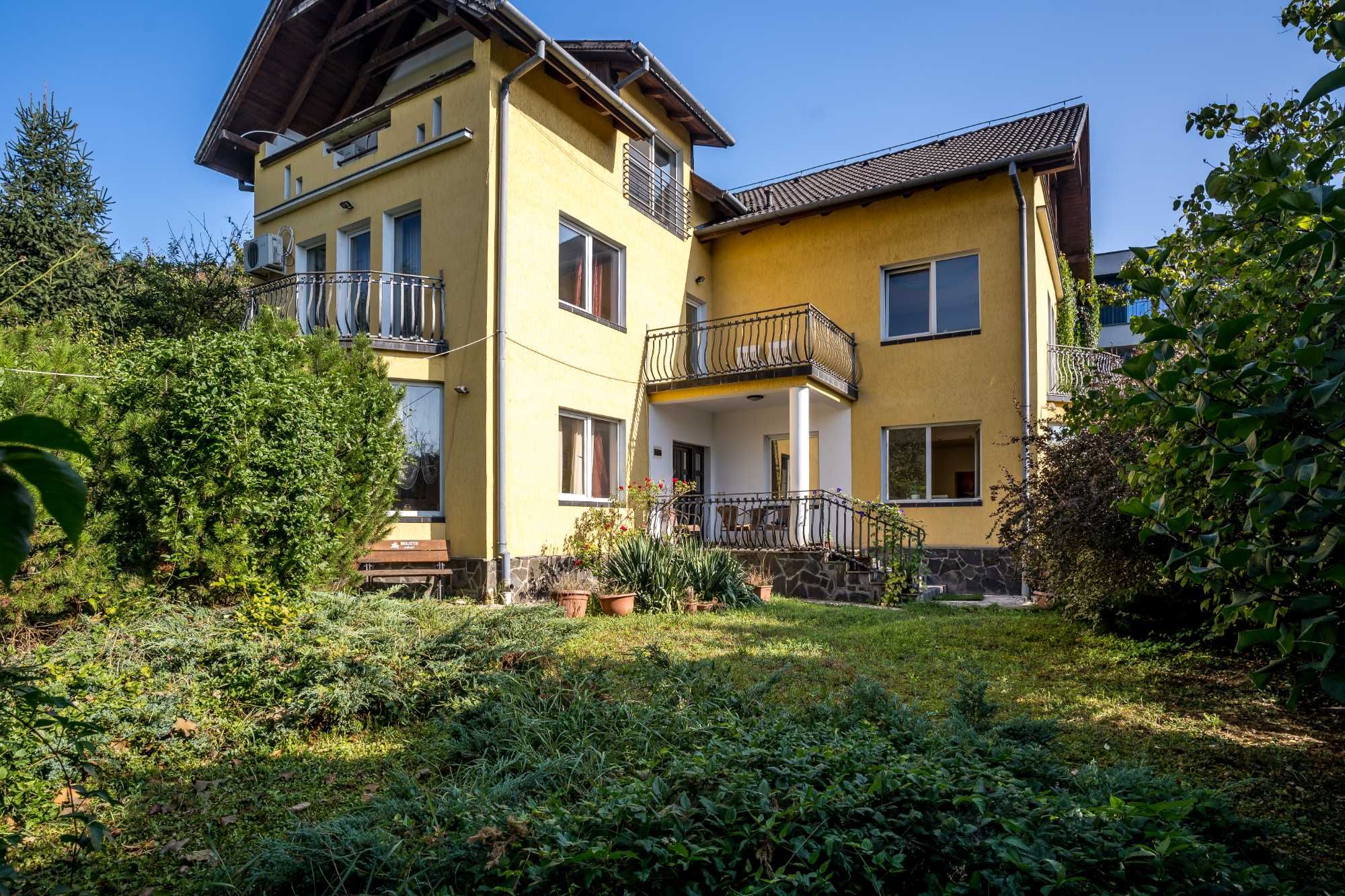 Vanzare, apartament in vila 150 mp,cu teren de 300mp , Grigorescu