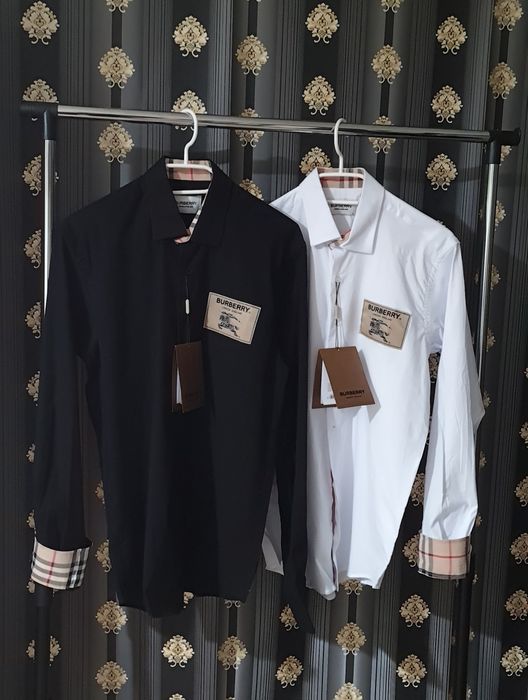 Camasa Burberry  // Amiri  evenimente